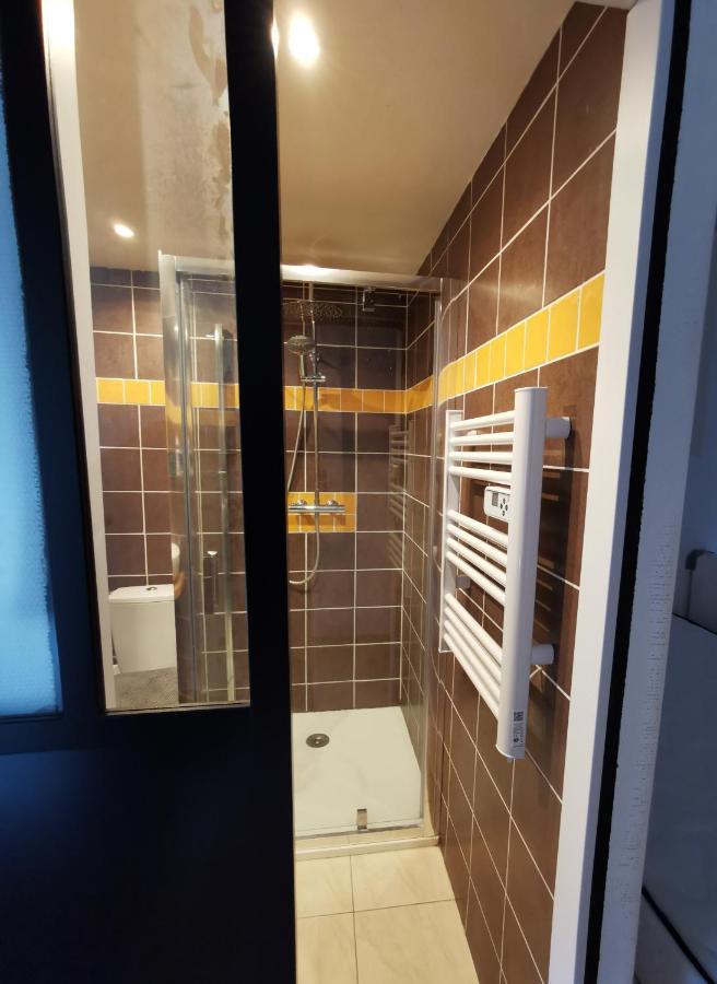 Charmant Appartement Dans Centre Meschers/Gironde Exterior foto